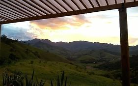 Reobote Chales